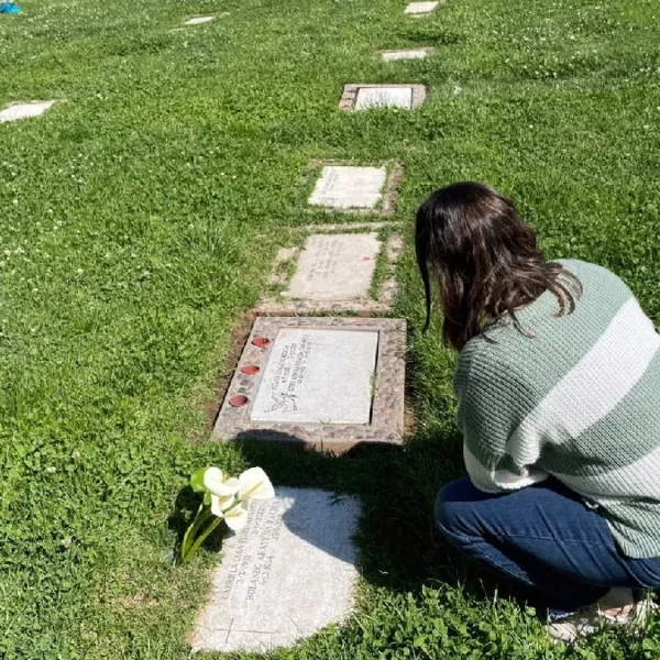 Día del Encuentro: Actividades Especiales en Cementerios